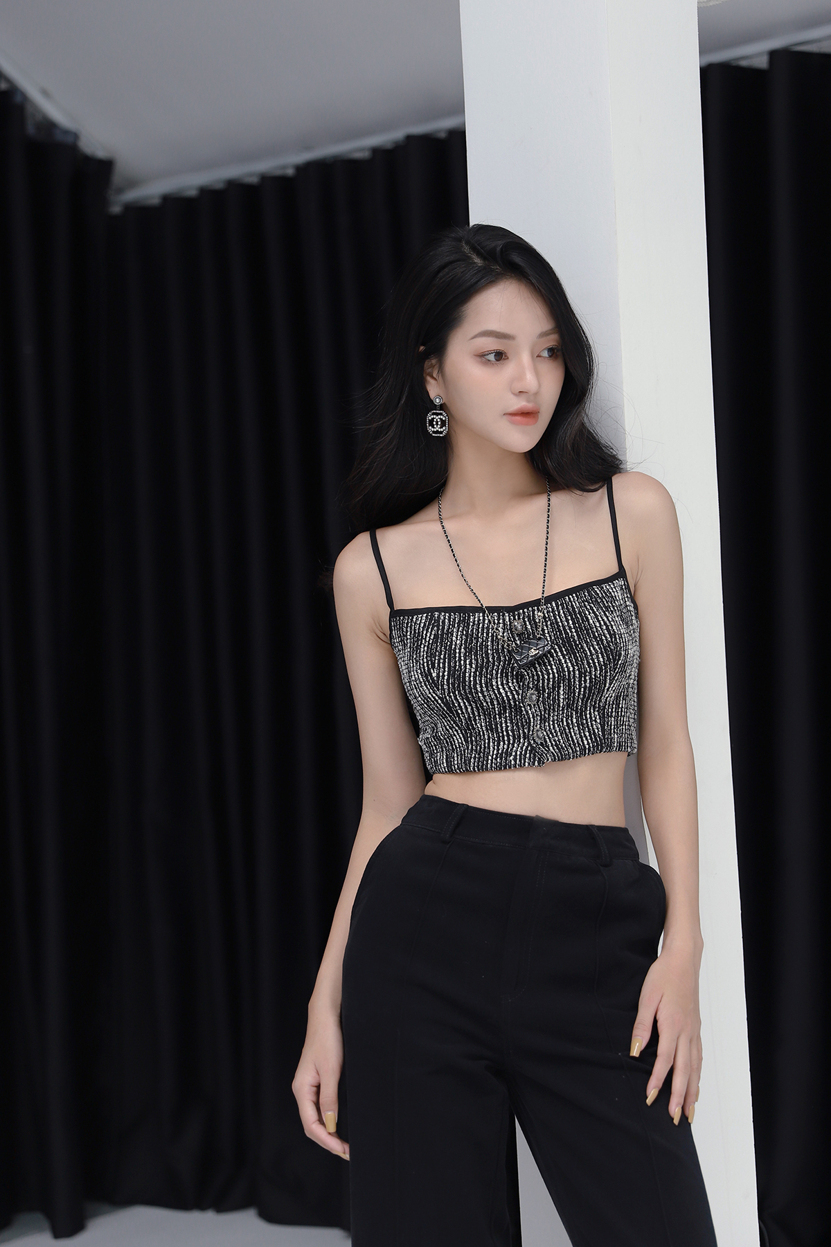 Áo Dây Croptop Vải Bố Cài Nút Đá