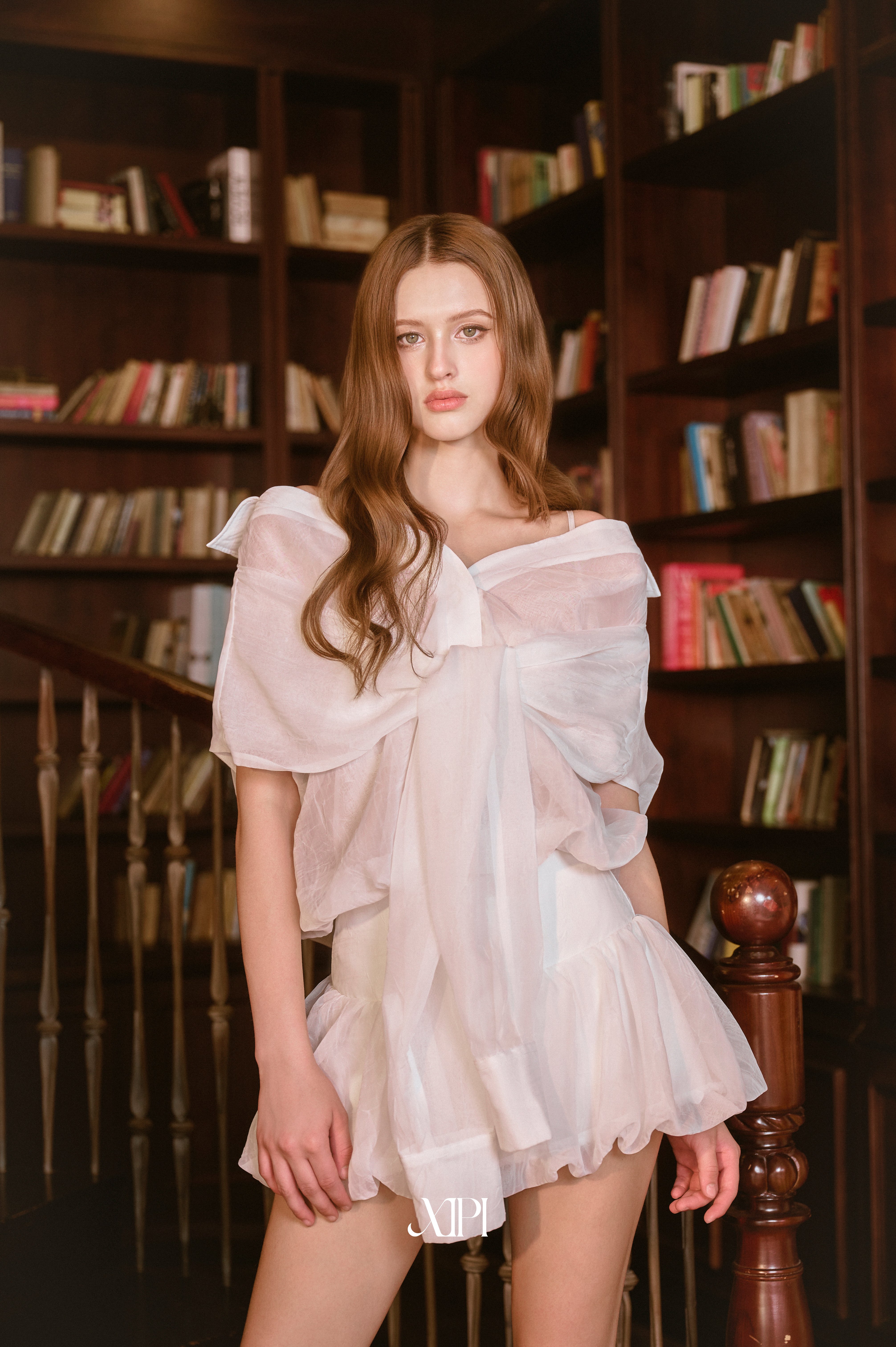 Almira White Top - Áo Voan Trắng Bẹt Vai